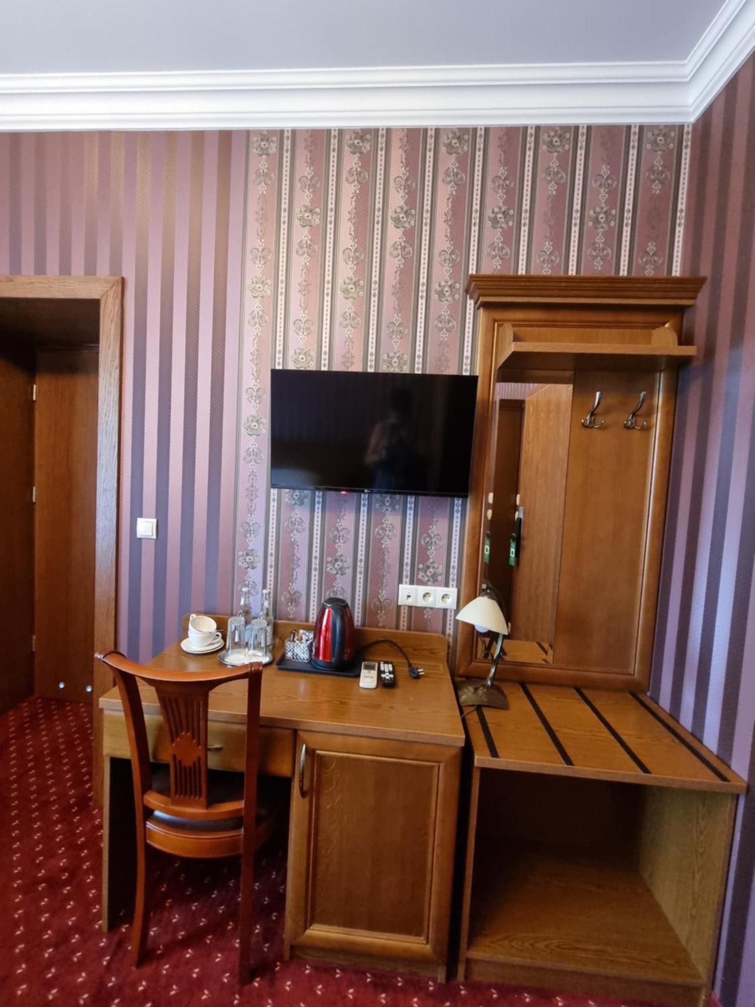 Palac Lucja Bb Zakrzów المظهر الخارجي الصورة